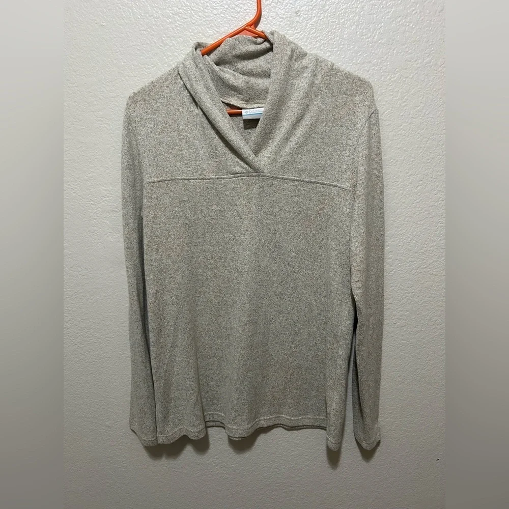 Columbia Beige Cowl Neck Fleece Sweater Outdoor Layer Size Medium